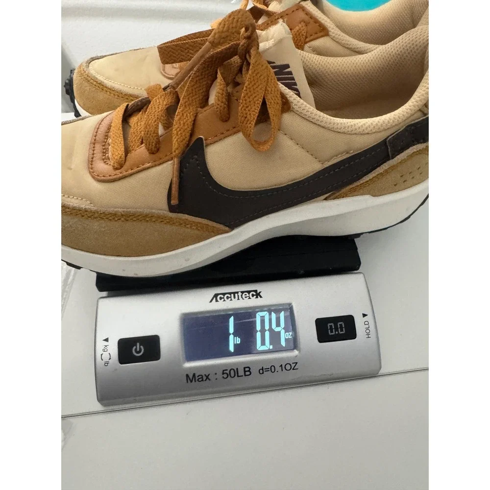Nike Waffle Debut Sneakers Women 7 Tan Brown Comfy Minimalist Neural Athleisure
